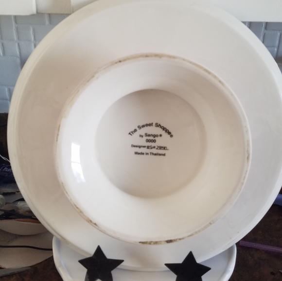 Cake Stand designed Suzy Zipkin - Picture 3 of 3